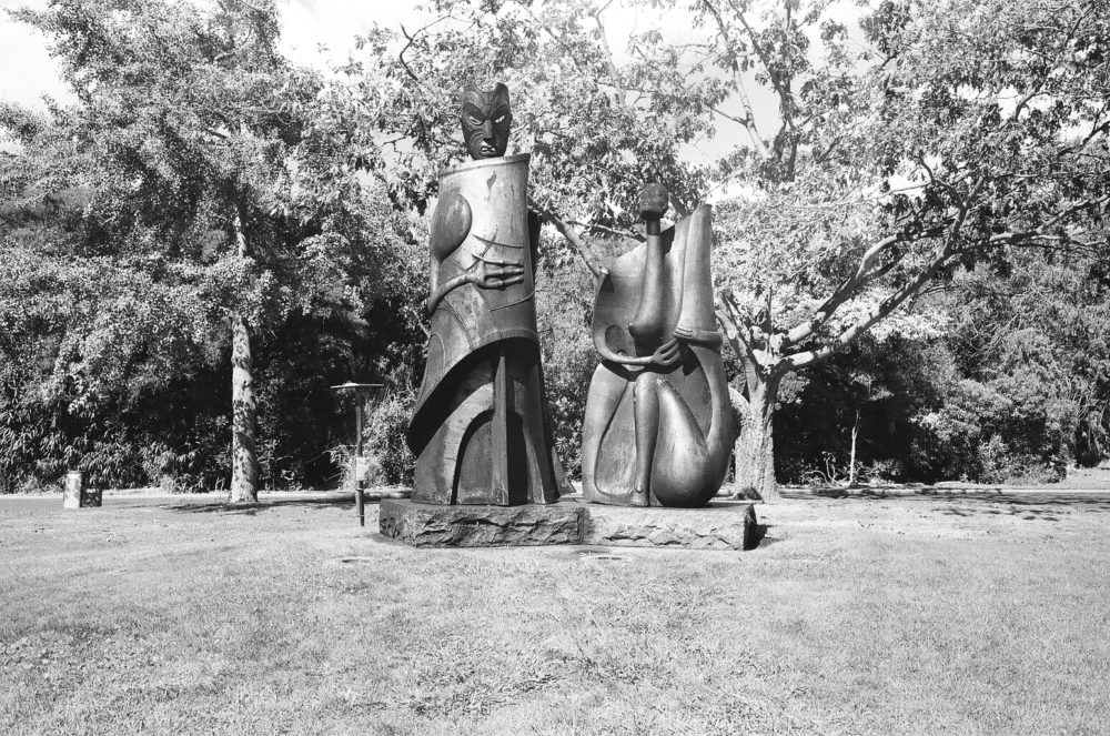 statue at Government Gardens, Rotorua, NZ