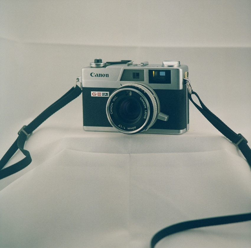 Canon Canonet QL17 Giii camera