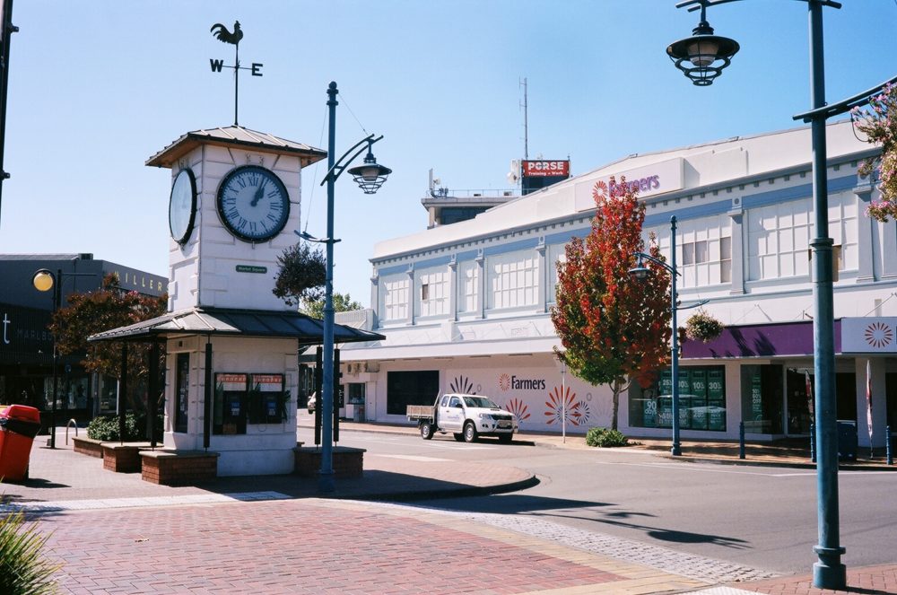 Farmers in Blenheim, New Zealand