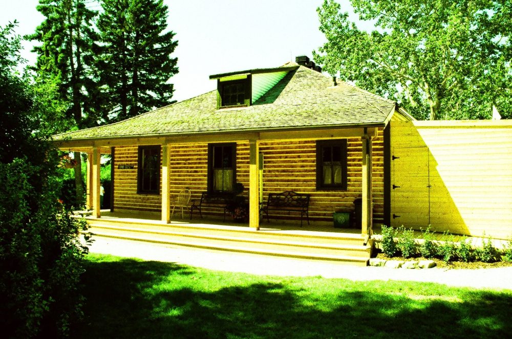 buildings at Bow Valley Ranch in Fish Creek Park