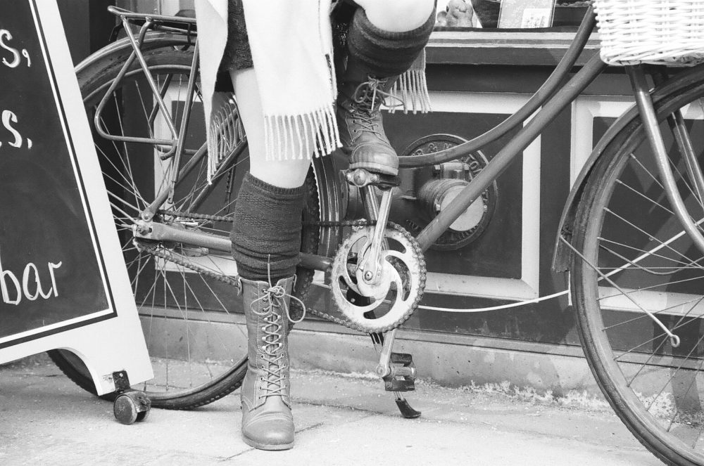 bicycle pedals and boots