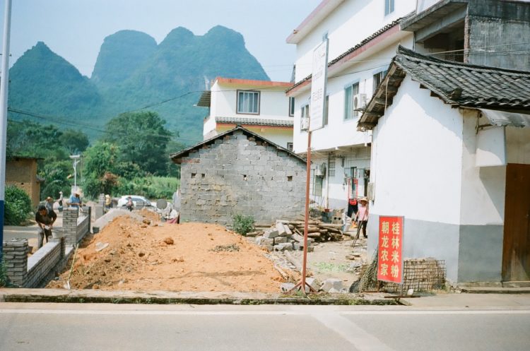 houses in the Yangshuo countryside