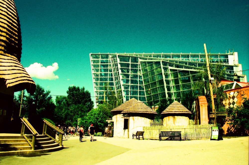 Calgary Zoo buildings